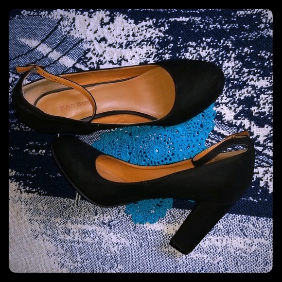 Women's Velvet Chunky Heels 👠 - Picture 1 of 4